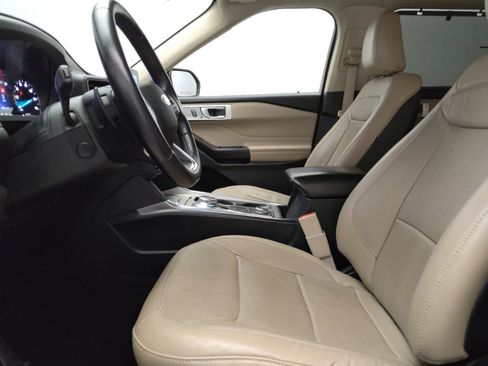 Used 2020 Ford Explorer Limited AWD/4WD image 17
