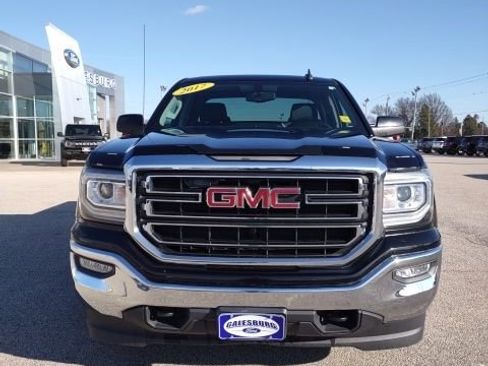 Used 2017 GMC Sierra 1500 SLE w/ SLE Value Package image 8