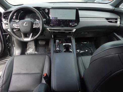 Used 2023 Lexus RX 350h w/ Accessory Package (Z1) AWD/4WD image 23