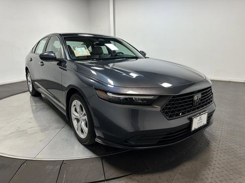 Used 2024 Honda Accord LX image 2
