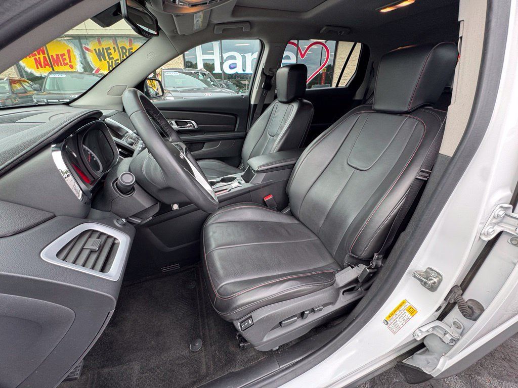 Used 2017 GMC Terrain SLT w/ Driver Alert Package I FWD image 31