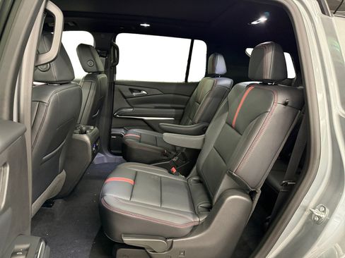 New 2026 Chevrolet Traverse RS AWD/4WD image 10