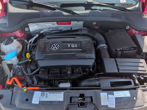 Used 2014 Volkswagen Beetle R-Line FWD image 21