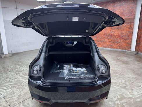 Used 2026 BMW iX xDrive60 image 26