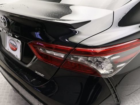 Certified 2021 Toyota Camry XSE FWD image 9