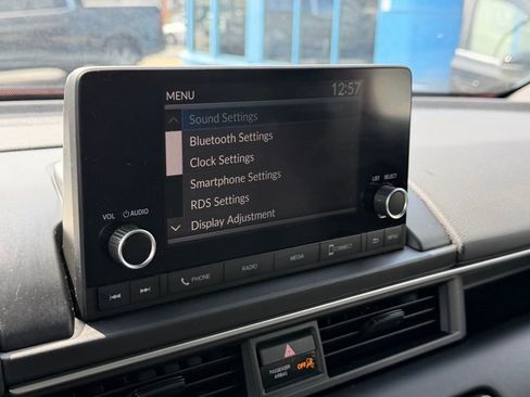 Used 2023 Honda Pilot Sport image 7