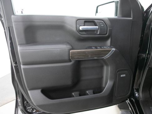 Used 2019 Chevrolet Silverado 1500 RST w/ True North Edition AWD/4WD image 21