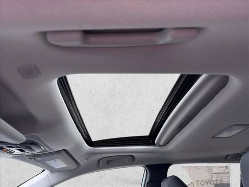 New 2026 Toyota Corolla Cross XLE image 19