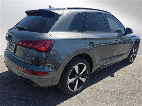 Used 2022 Audi Q5 2.0T Premium Plus w/ Premium Plus Package AWD/4WD image 3