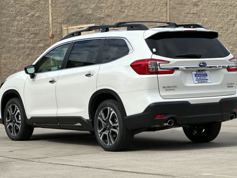 New 2025 Subaru Ascent Touring w/ Popular Package #2 image 5