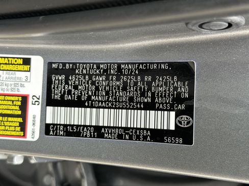 Certified 2025 Toyota Camry SE w/ Convenience Package image 32