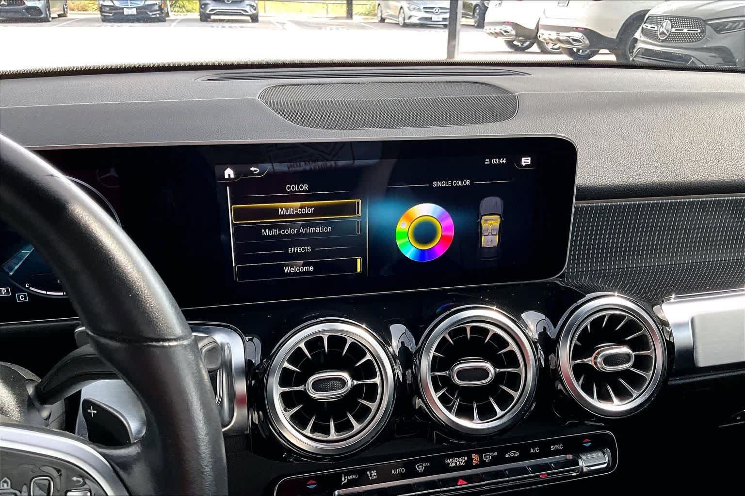 Used 2021 Mercedes-Benz GLB 250 image 36