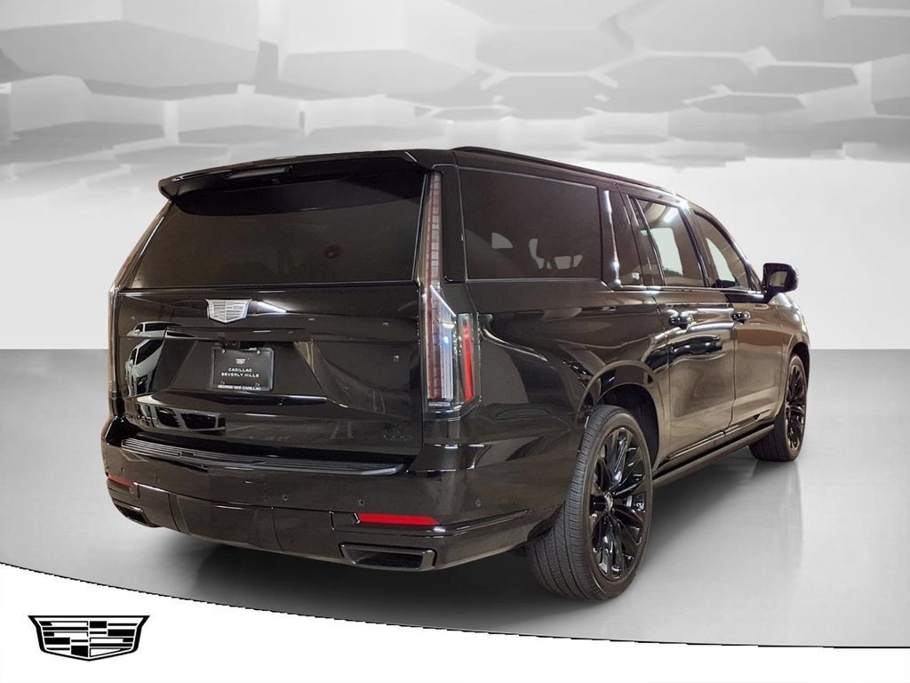 Certified 2026 Cadillac Escalade ESV Platinum Sport AWD/4WD image 2