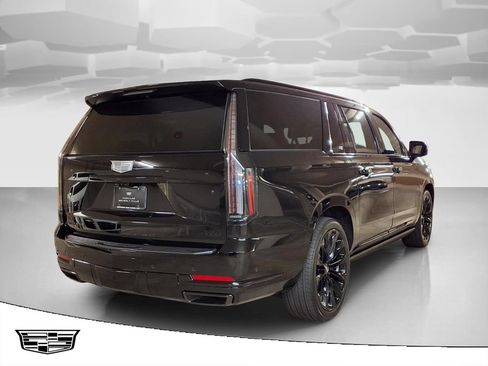 Certified 2026 Cadillac Escalade ESV Platinum Sport AWD/4WD image 2