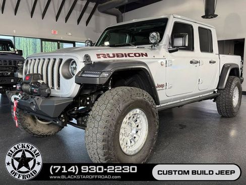Used 2023 Jeep Gladiator Rubicon w/ Cold Weather Group AWD/4WD image 6