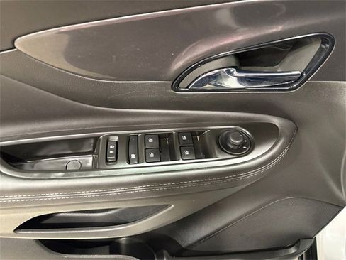 Used 2022 Buick Encore Preferred w/ Safety Package image 16