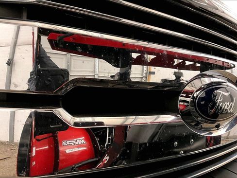 Used 2019 Ford F250 Lariat w/ Lariat Ultimate Package image 29