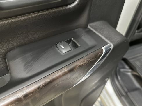 Used 2022 GMC Sierra 2500 Denali image 24