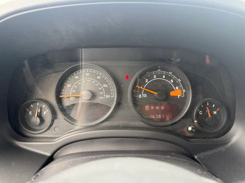 Used 2014 Jeep Patriot Sport w/ Power Value Group AWD/4WD image 17