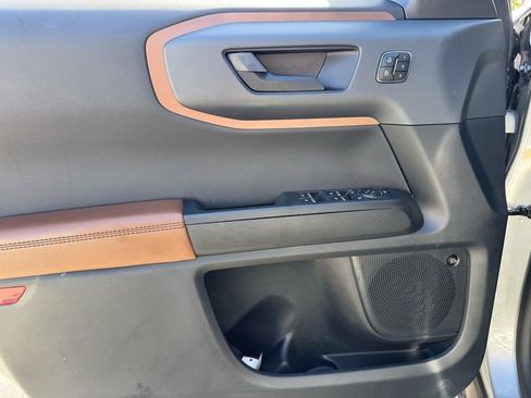 Used 2023 Ford Bronco Sport Outer Banks w/ Tech Package image 14