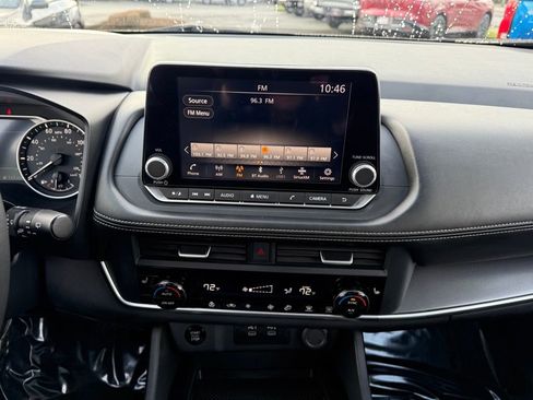 Certified 2024 Nissan Rogue SV w/ SV Premium Package image 21