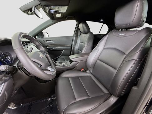 Used 2023 Cadillac XT4 Sport w/ Cold Weather Package FWD image 22