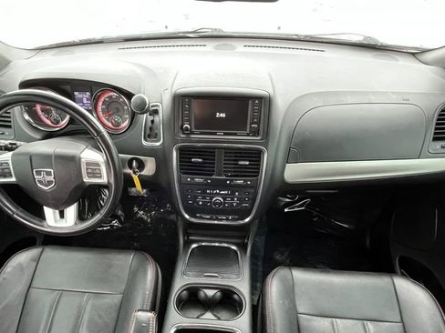 Used 2019 Dodge Grand Caravan GT image 10