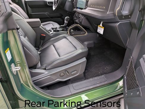 New 2025 Ford Bronco Badlands image 20