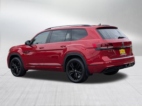 Certified 2023 Volkswagen Atlas SEL R-Line AWD/4WD image 5