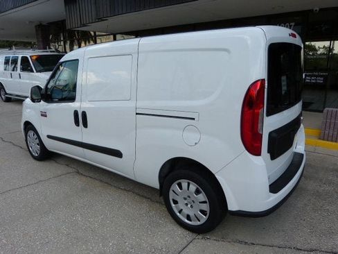 Used 2020 RAM ProMaster City Tradesman SLT FWD image 3