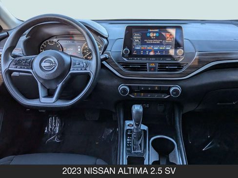 Certified 2023 Nissan Altima 2.5 SV image 13