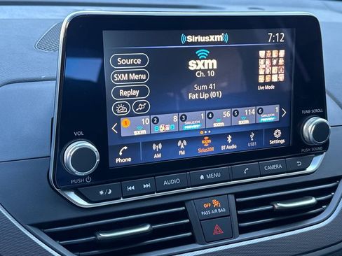 New 2025 Nissan Altima 2.5 SR image 15