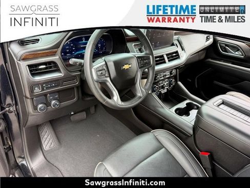 Used 2024 Chevrolet Tahoe Premier RWD image 11