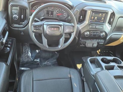 Used 2022 GMC Sierra 3500 Pro w/ Convenience Package image 16