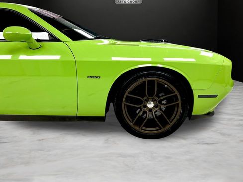 Used 2015 Dodge Challenger R/T Plus RWD image 37