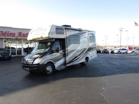Used 2013 Mercedes-Benz Sprinter 3500 image 1