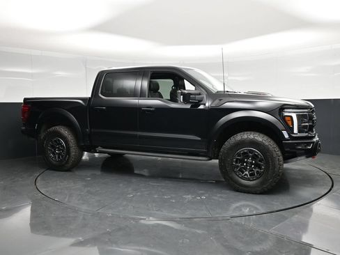 Used 2025 Ford F150 Raptor w/ Equipment Group 803A Raptor R AWD/4WD image 3