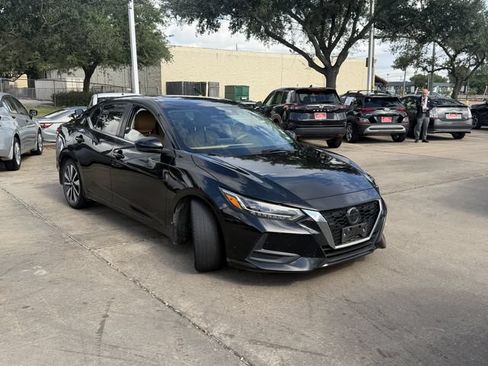 Used 2020 Nissan Sentra SV w/ SV Premium Package FWD image 3