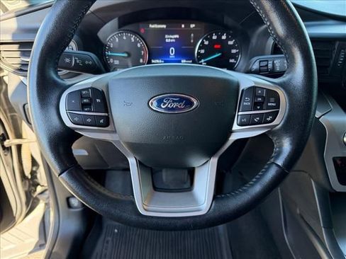 Used 2022 Ford Explorer XLT w/ Class IV Trailer Tow Package image 17