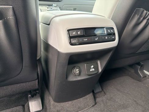 Used 2025 Hyundai Palisade SEL image 25