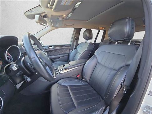 Used 2016 Mercedes-Benz GL 450 4MATIC image 16