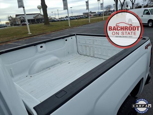 Used 2018 Chevrolet Silverado 1500 LT w/ Trailering Package image 30