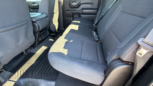 Used 2022 Chevrolet Silverado 1500 Custom AWD/4WD image 16
