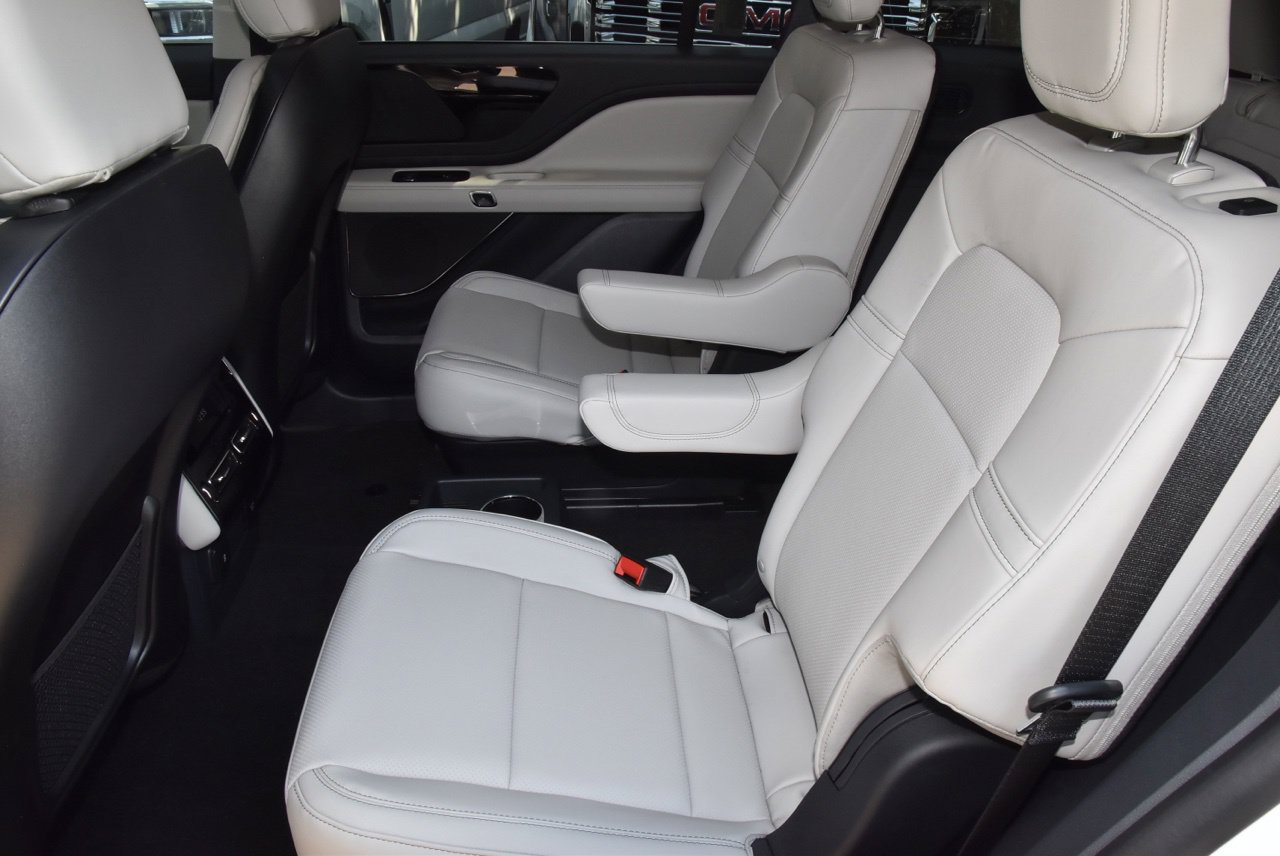 New 2026 Lincoln Aviator 2WD image 14