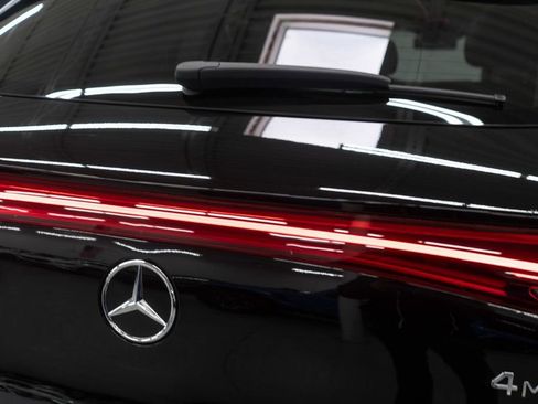 Used 2023 Mercedes-Benz EQS 580 4MATIC SUV image 53