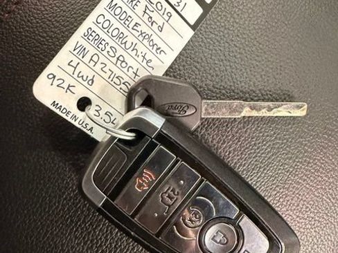 Used 2019 Ford Explorer Sport AWD/4WD image 44