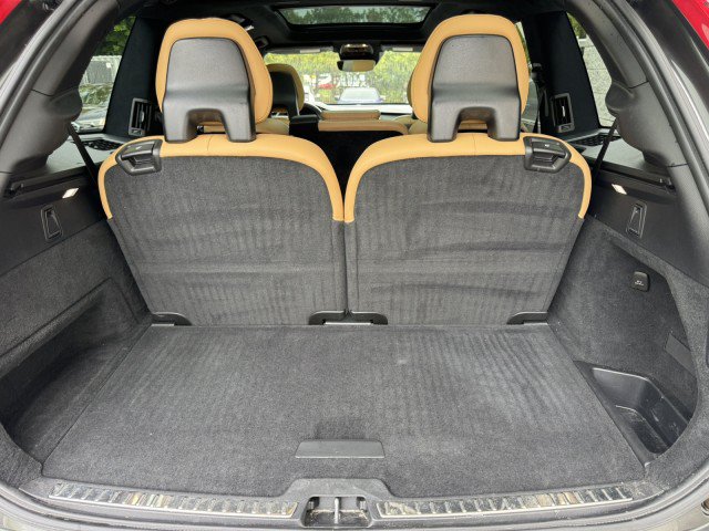 Used 2022 Volvo XC90 T6 Inscription w/ Lounge Package AWD/4WD image 10