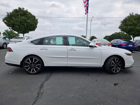 Certified 2025 Honda Accord Touring image 3