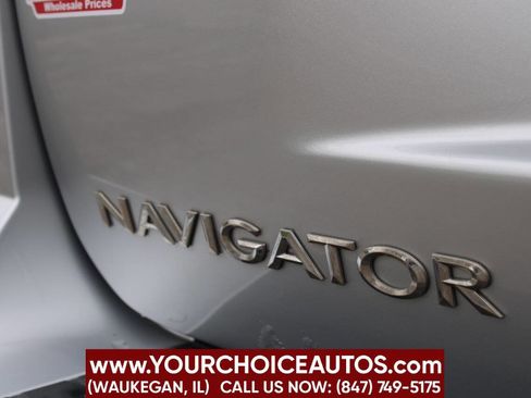Used 2015 Lincoln Navigator 4WD image 18