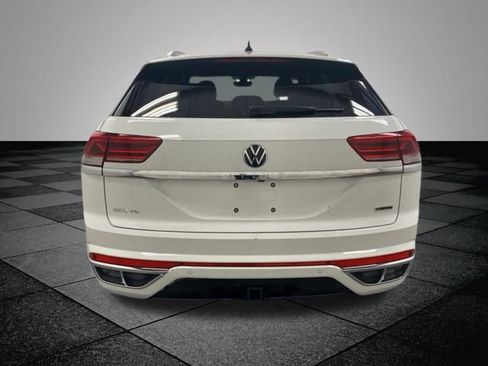 Used 2021 Volkswagen Atlas Cross Sport SEL Premium image 6